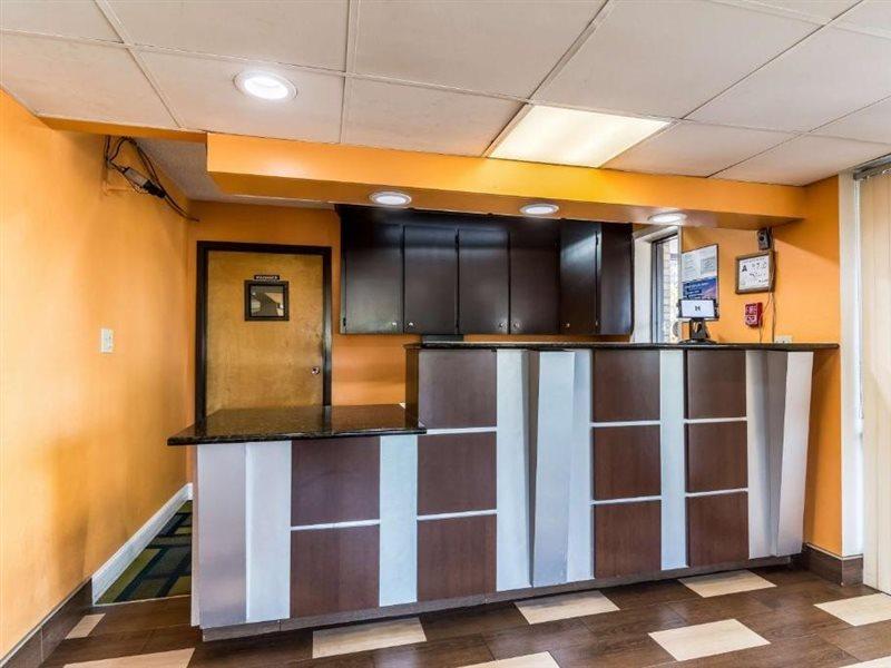 Motel 6-Kenly, Nc Экстерьер фото