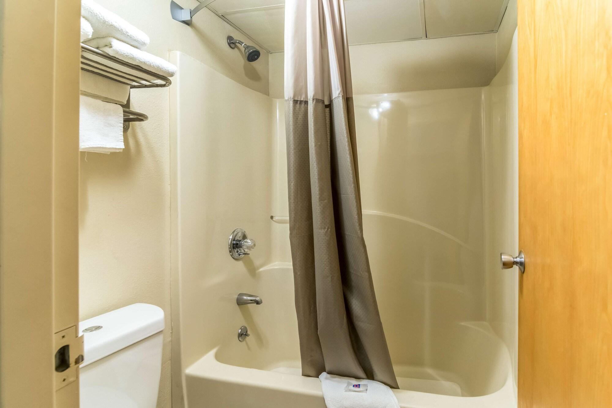 Motel 6-Kenly, Nc Экстерьер фото