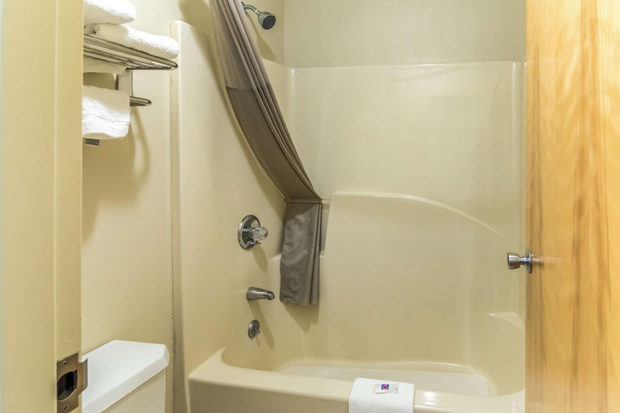 Motel 6-Kenly, Nc Экстерьер фото
