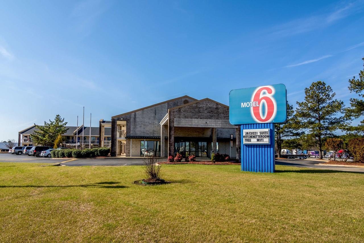 Motel 6-Kenly, Nc Экстерьер фото