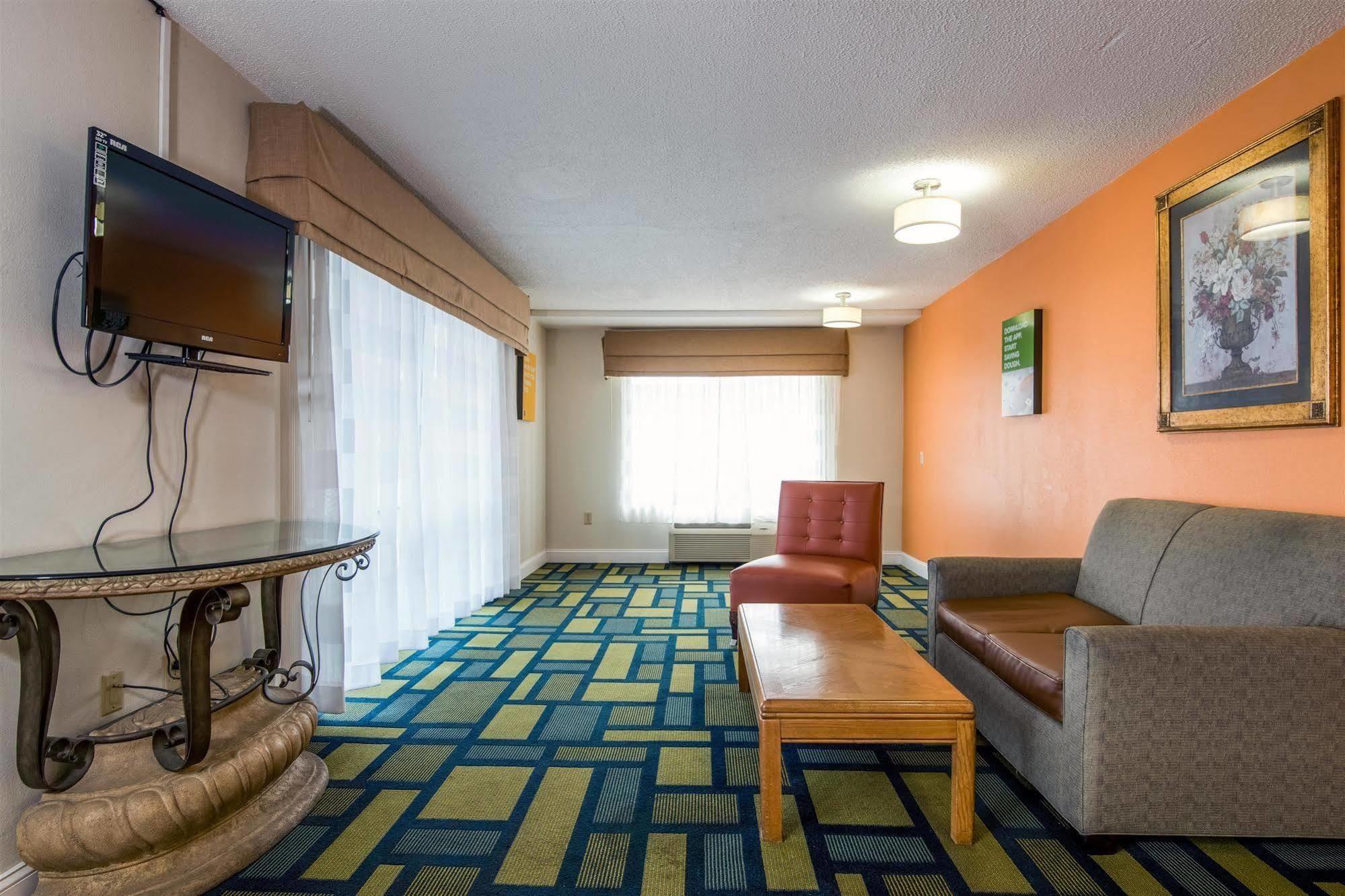 Motel 6-Kenly, Nc Экстерьер фото
