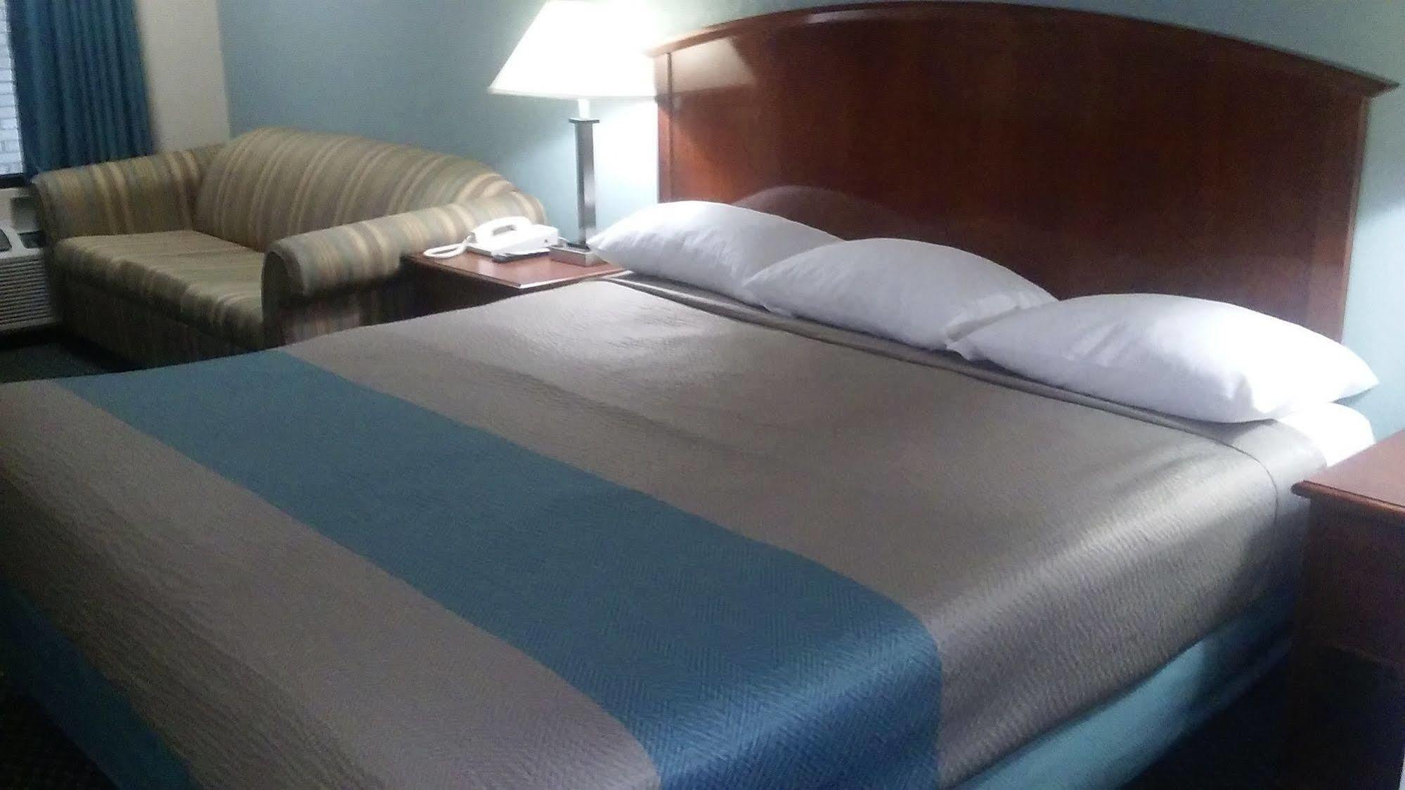 Motel 6-Kenly, Nc Экстерьер фото